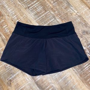 Black Speed Up Mid-Rise Shorts 4”